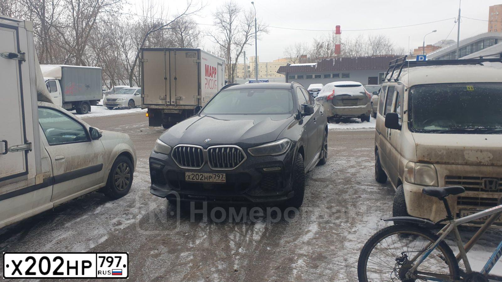 Фото автомобиля BMW X6 XDRIVE30D, 2020 — госномер Х202НР797. Цвет: ЧЕРНЫЙ
