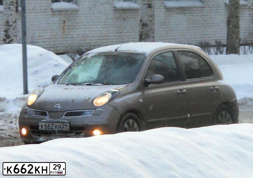 Фото автомобиля NISSAN MICRA, 2008 — госномер О720КК29. Цвет: СВЕТЛО-КОРИЧНЕВЫЙ