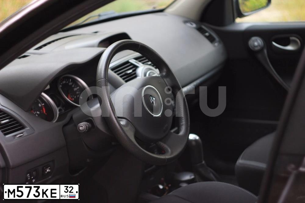 Фото автомобиля RENAULT MEGANE, 2008 — госномер Н202СХ46. Цвет: ЧЕРНЫЙ