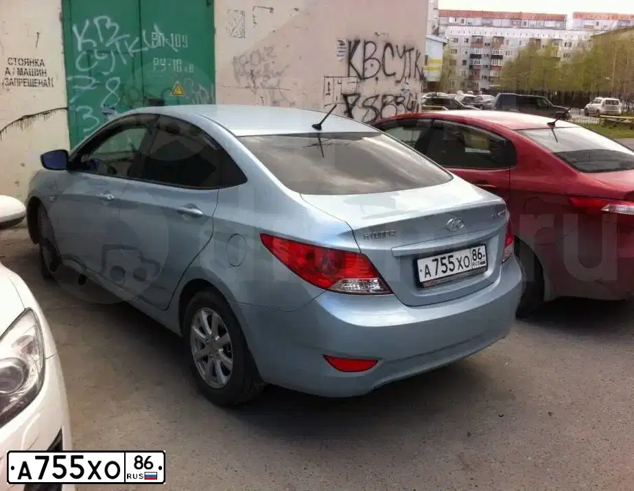 Фото автомобиля HYUNDAI SOLARIS, 2011 — госномер А755ХО86. Цвет: СЕРО-ГОЛУБОЙ