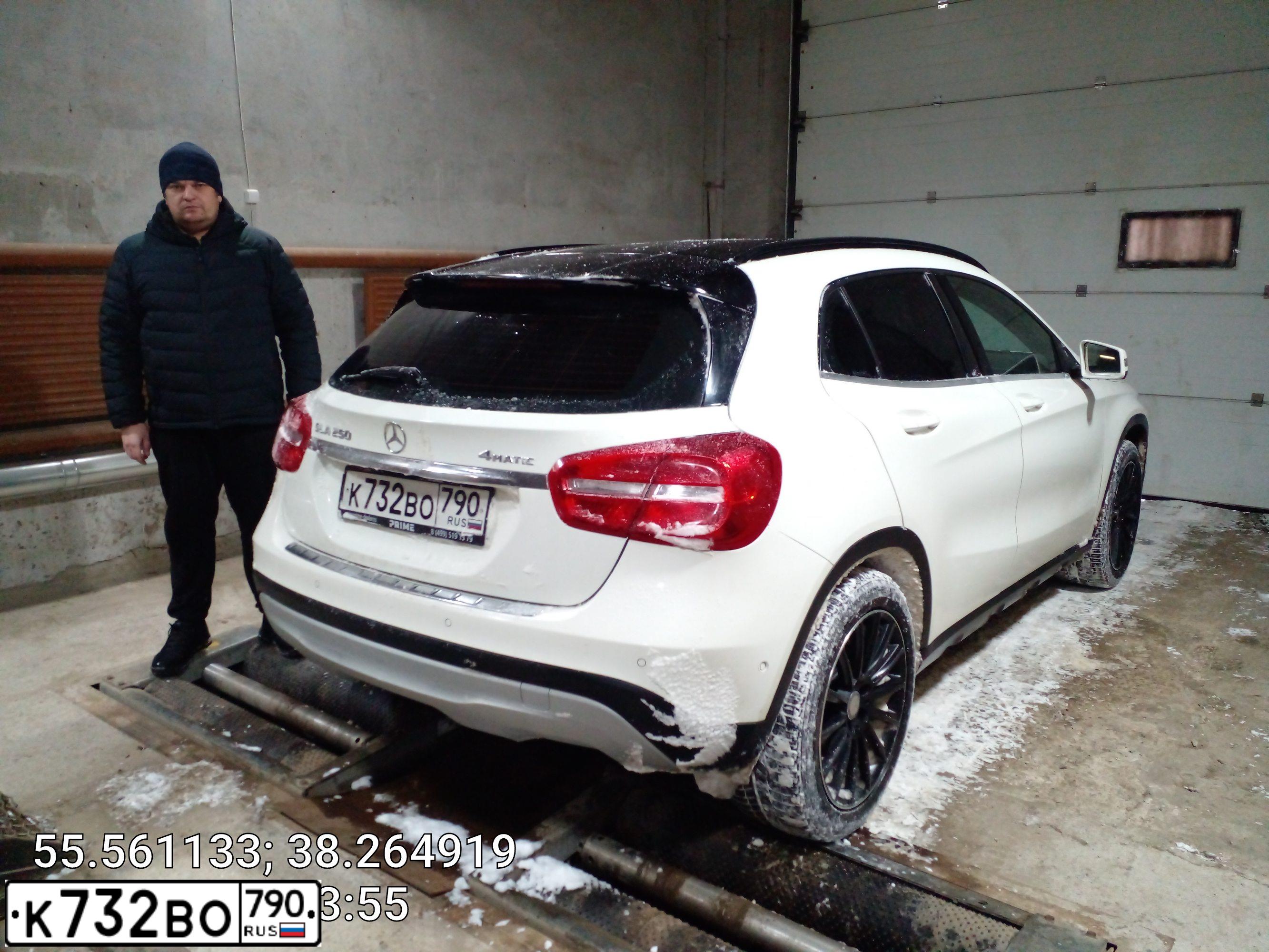 Фото автомобиля MERCEDES GLA-KLASSE, 2015 — госномер К732ВО790. Цвет: Белый