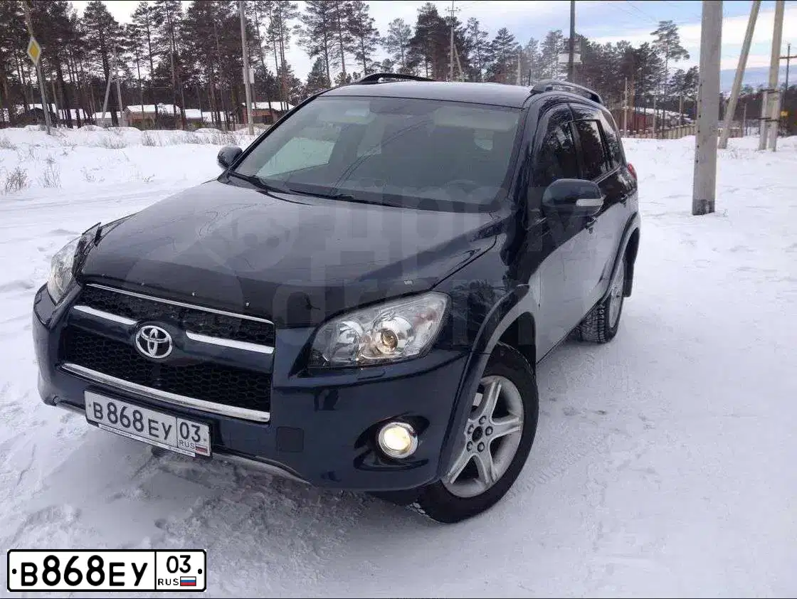 Фото автомобиля HYUNDAI IX35, 2012 — госномер В868ЕУ03. Цвет: БЕЛЫЙ