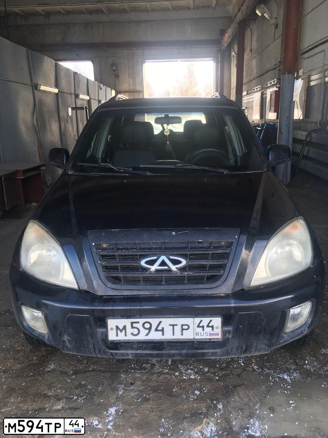 Фото автомобиля CHERY TIGGO, 2008 — госномер В213ТО37. Цвет: ЧЕРНЫЙ