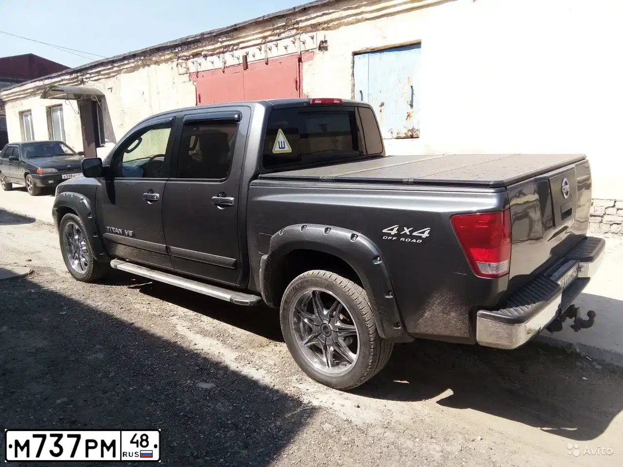 Фото автомобиля NISSAN TITAN, 2006 — госномер Р048МХ48
