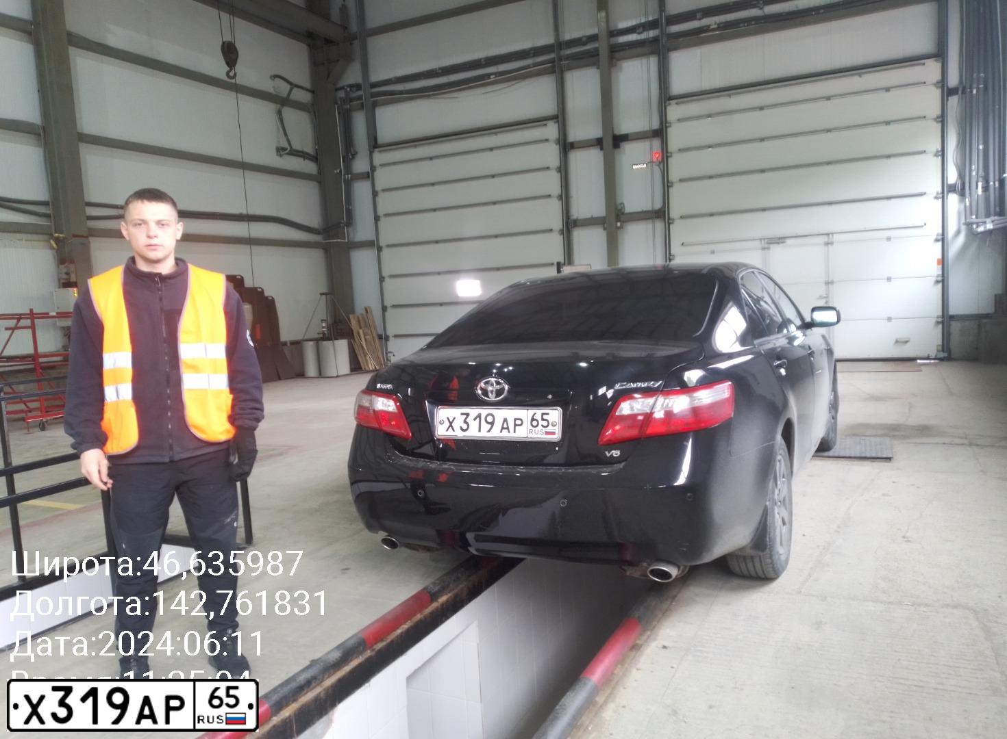Фото автомобиля TOYOTA CAMRY, 2008 — госномер М315КК19. Цвет: ЧЕРНЫЙ