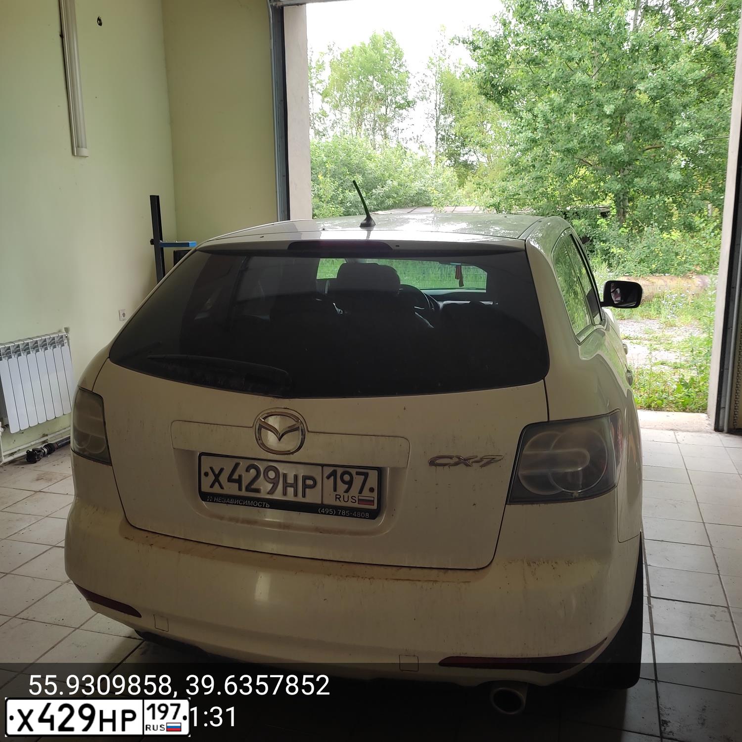 Фото автомобиля LADA 2110, 2002 — госномер Н749НО31. Цвет: СВЕТЛО-БЕЛЫЙ