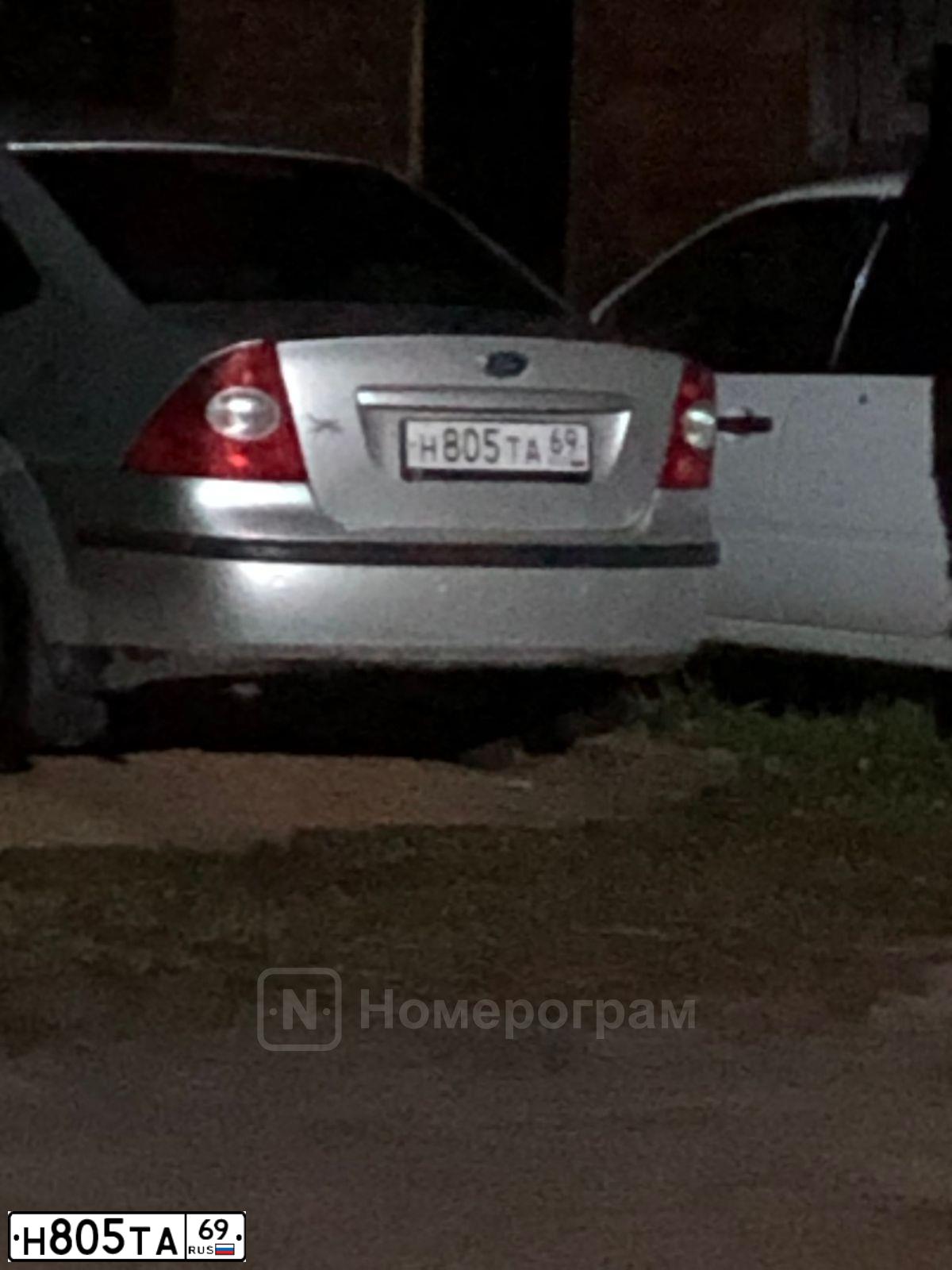Фото автомобиля FORD FOCUS, 2005 — госномер Н805ТА69. Цвет: СЕРЕБРИСТЫЙ