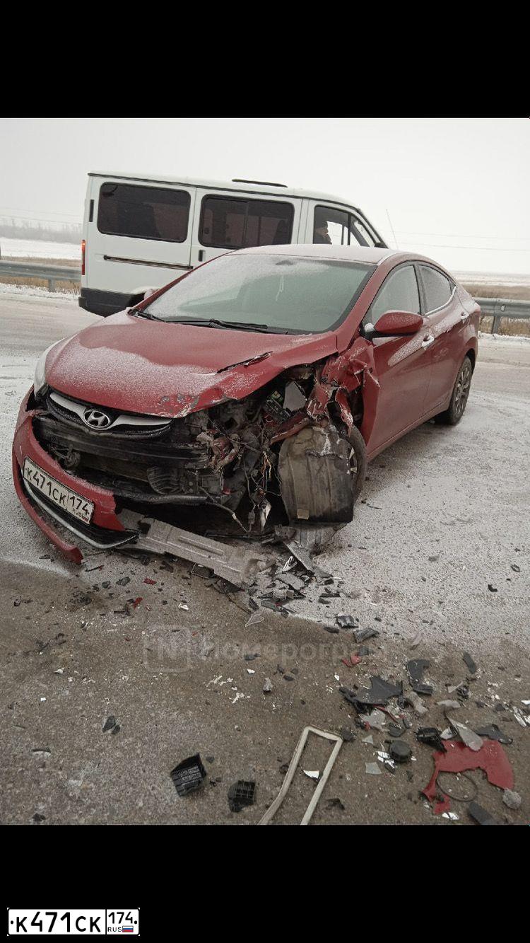 Фото автомобиля HYUNDAI CRETA, 2019 — госномер Е060РН186
