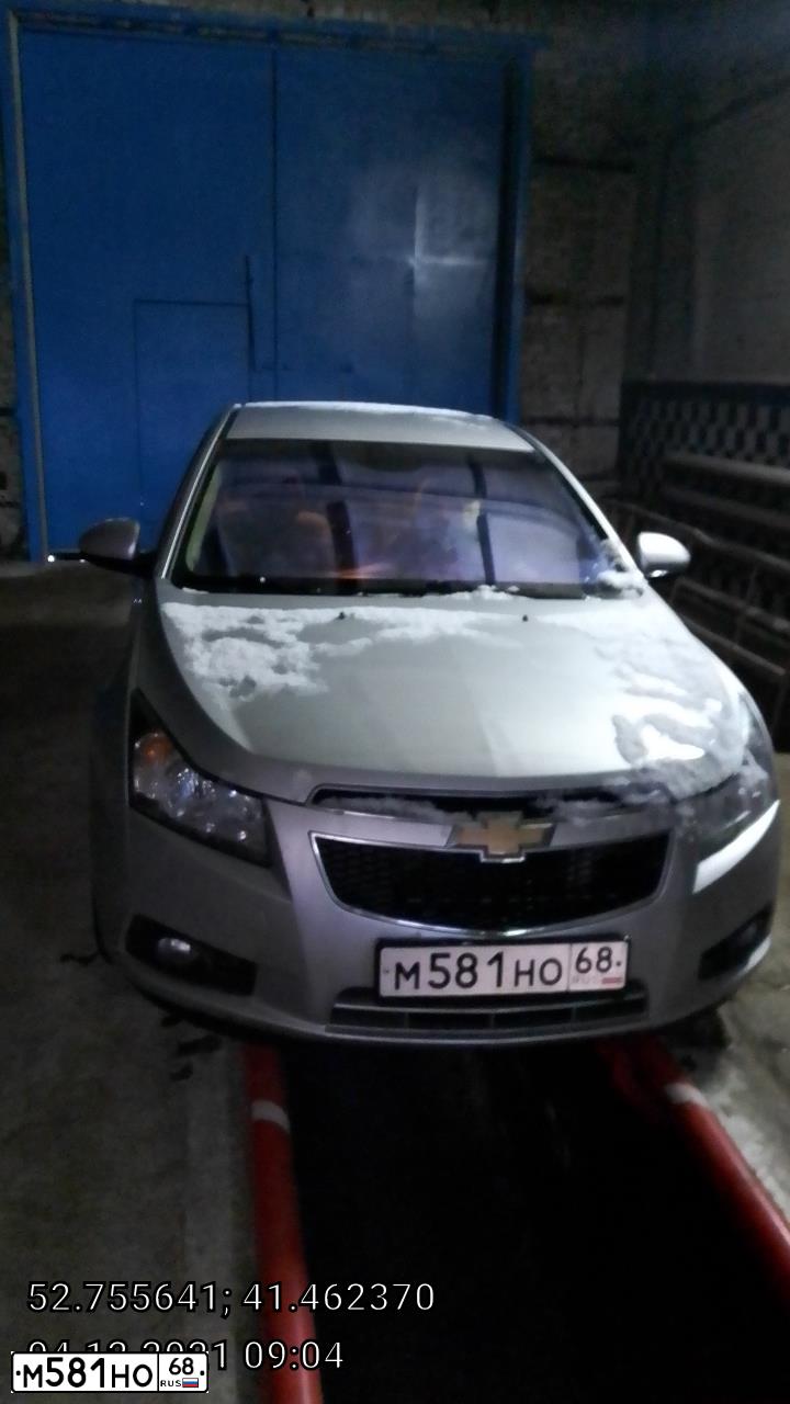 Фото автомобиля CHEVROLET CRUZE, 2010 — госномер М581НО68. Цвет: СЕРЕБРИСТЫЙ МЕТАЛЛИК