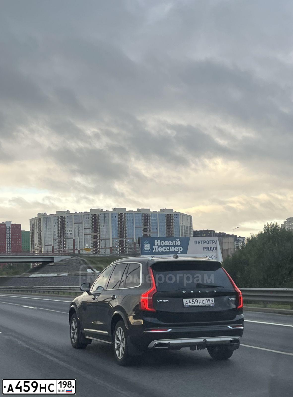 Фото автомобиля VOLVO XC90, 2018 — госномер А777ОА78. Цвет: ЧЕРНЫЙ