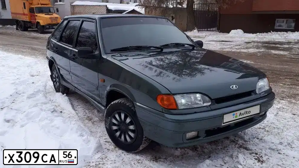 Фото автомобиля LADA 2114 SAMARA, 2010 — госномер Х309СА56. Цвет: Серо-сине-зеленый