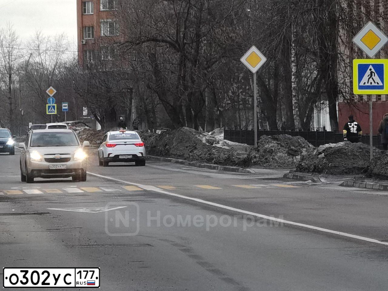 Фото автомобиля GAZ 3302 EL, 2007 — госномер Н848УК197. Цвет: СИНИЙ