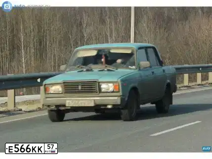 Фото автомобиля LADA 2107, 1920 — госномер Е566КК57. Цвет: СЕРО-ЗЕЛЕНО-ГОЛУБОЙ