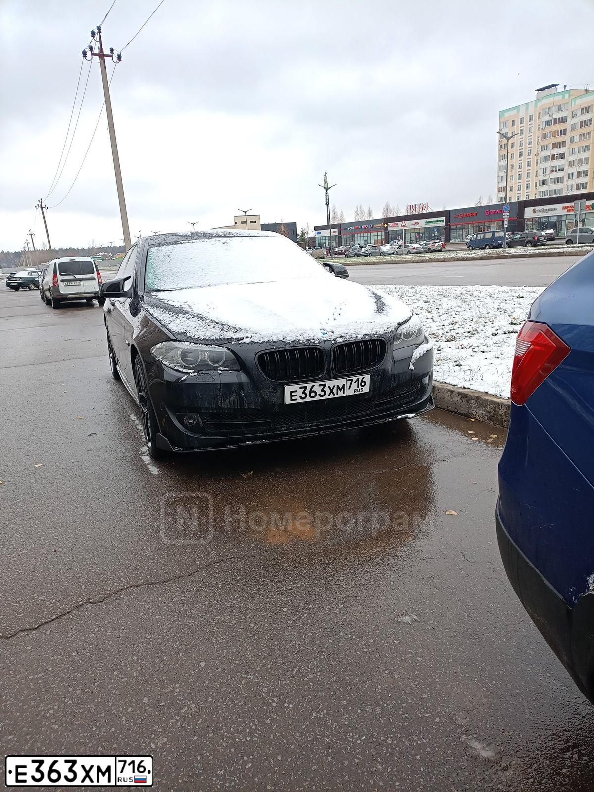 Фото автомобиля BMW SERIE 5, 2012 — госномер Е363ХМ716. Цвет: ЧЕРНЫЙ