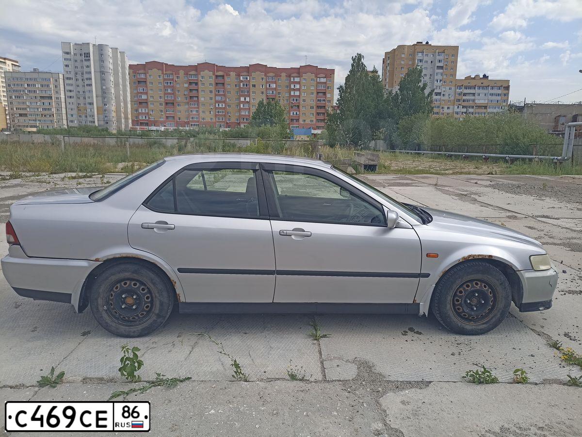Фото автомобиля HONDA ACCORD, 2002 — госномер Х684НТ154