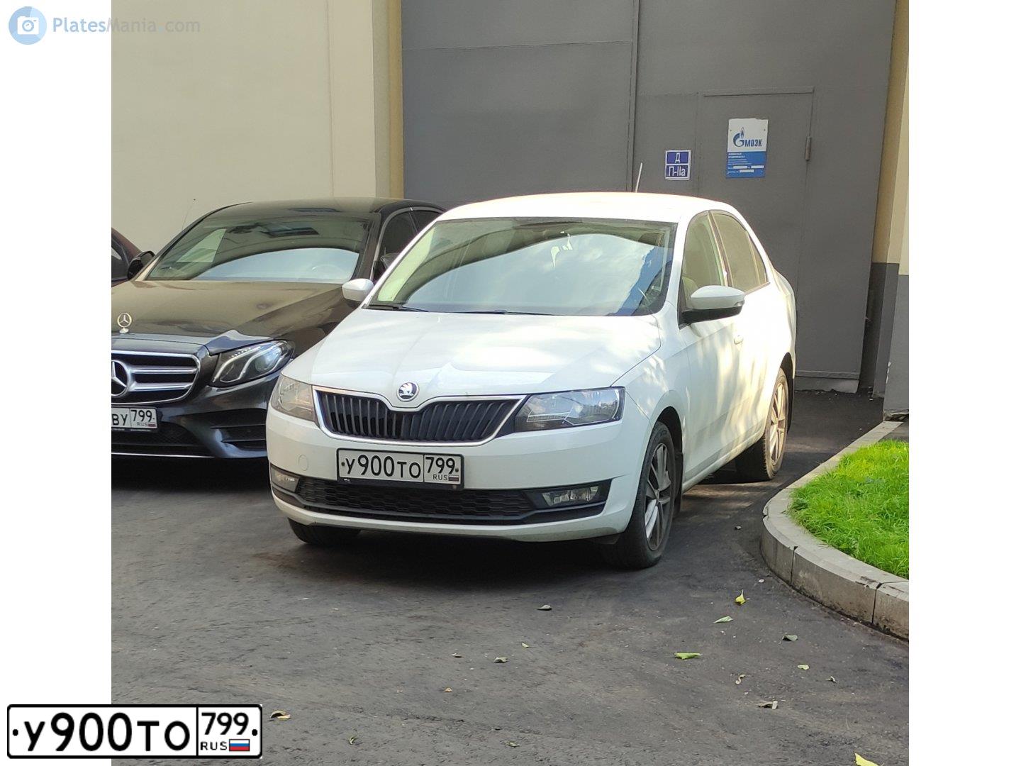 Фото автомобиля SKODA RAPID, 2017 — госномер У900ТО799. Цвет: Белый