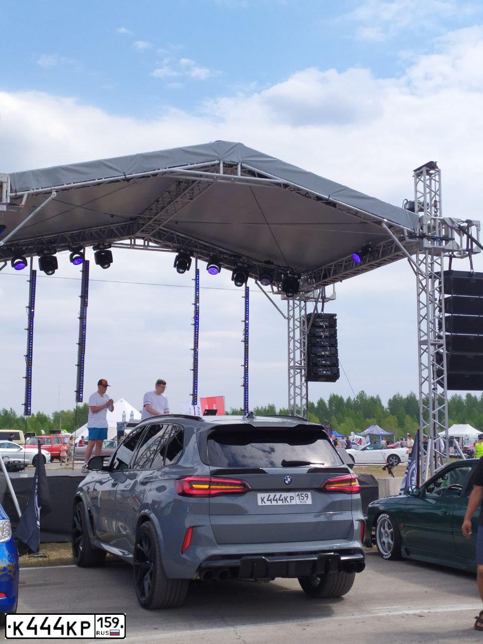 Фото автомобиля LADA 2109 SAMARA, 1997 — госномер К444КР159. Цвет: Сине-зеленый