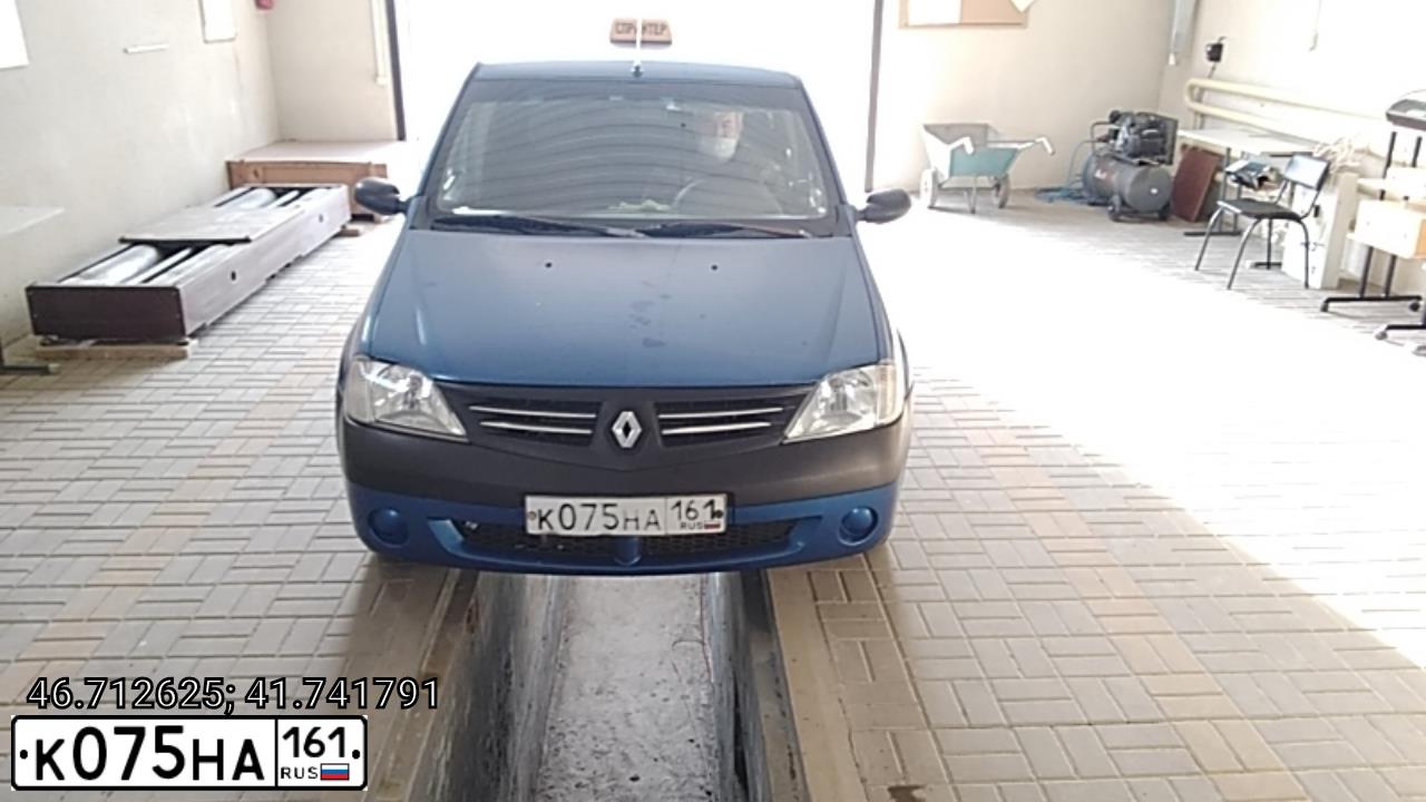 Фото автомобиля RENAULT LOGAN, 2006 — госномер К075НА161. Цвет: СИНИЙ МЕТАЛЛИК