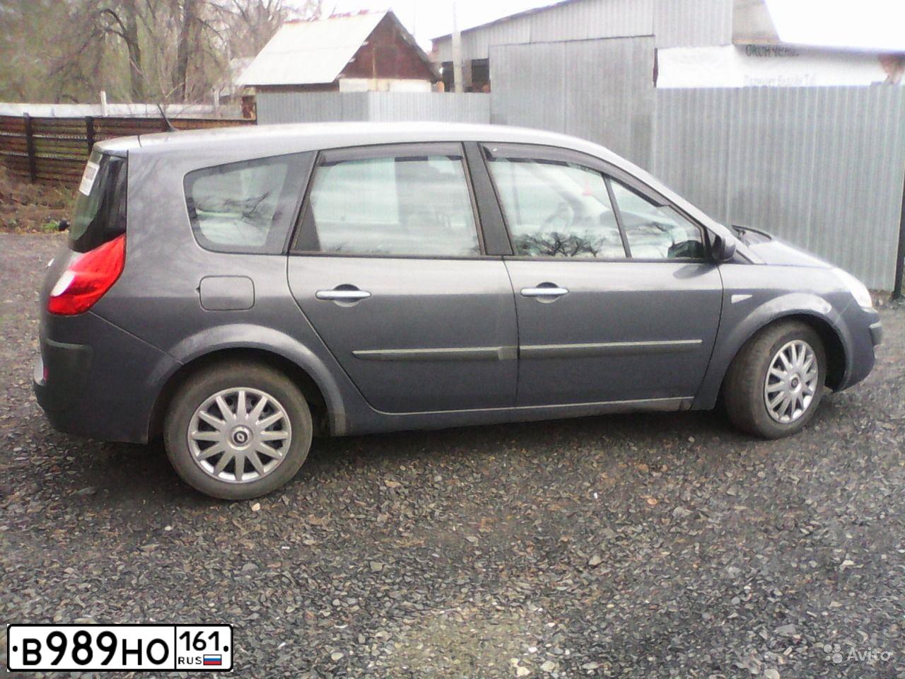 Фото автомобиля RENAULT MEGANE /GRAND/ SCENIC, 2007 — госномер В989НО161. Цвет: СЕРЫЙ