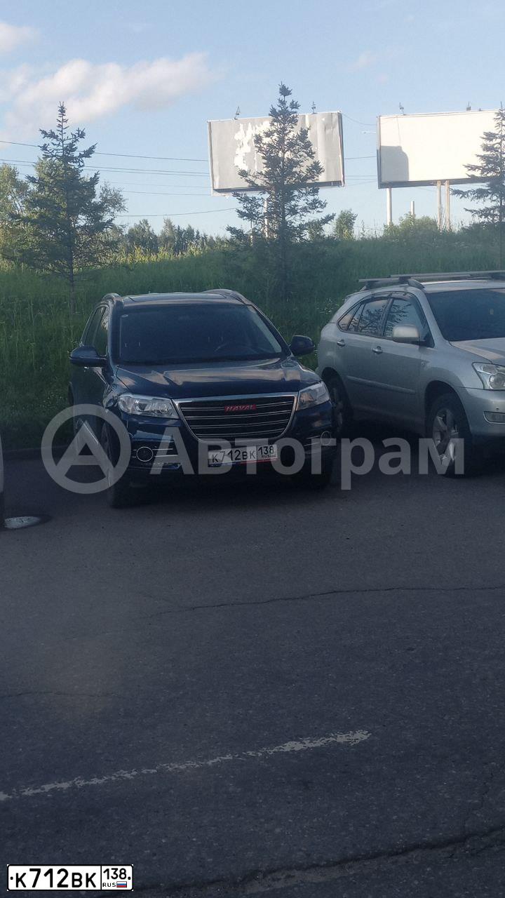 Фото автомобиля HAVAL H6, 2017 — госномер К712ВК138. Цвет: СИНИЙ