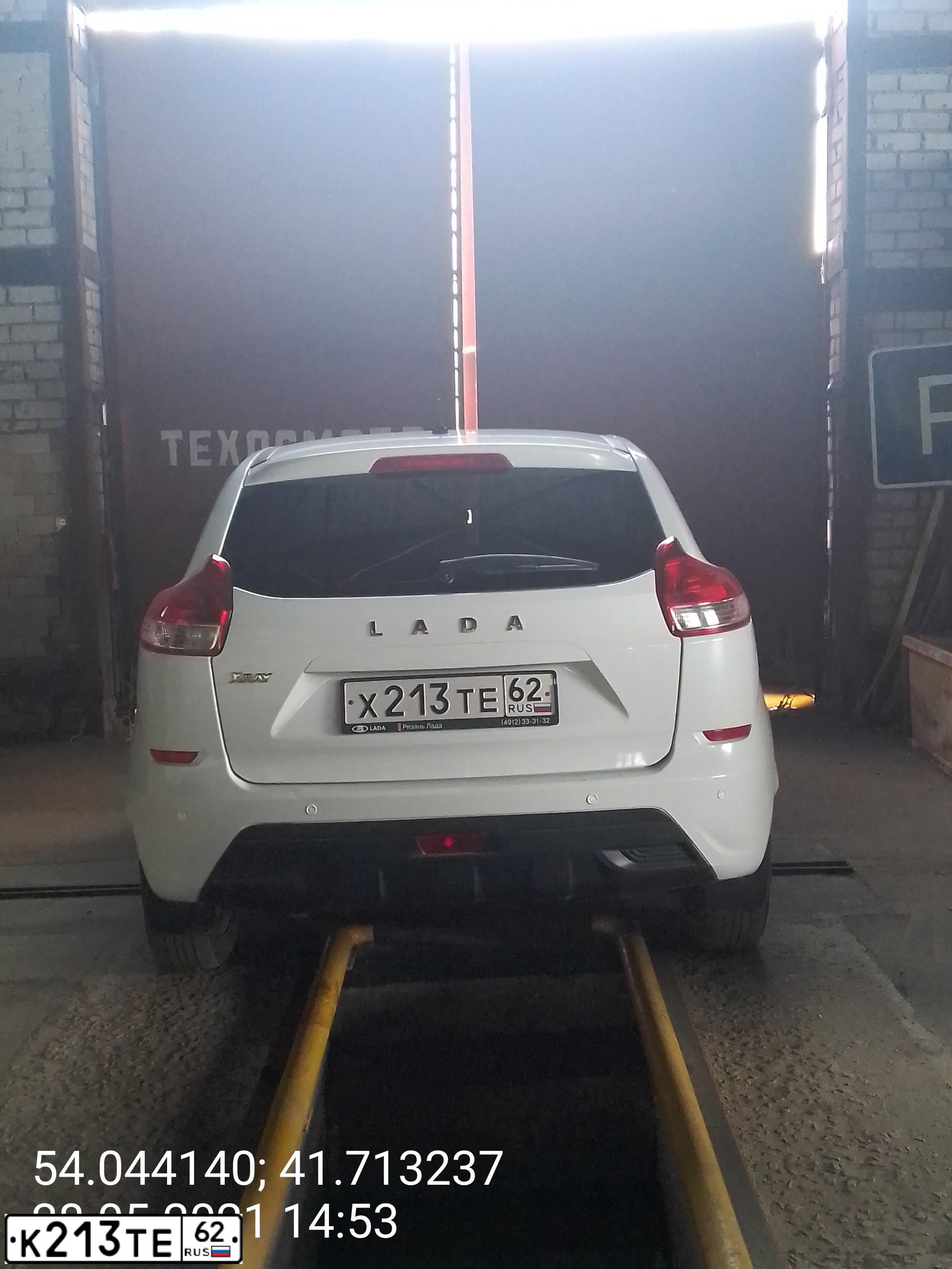 Фото автомобиля MAZDA 3, 2007 — госномер К213ТЕ62. Цвет: ТЕМНО-ВИШНЕВЫЙ