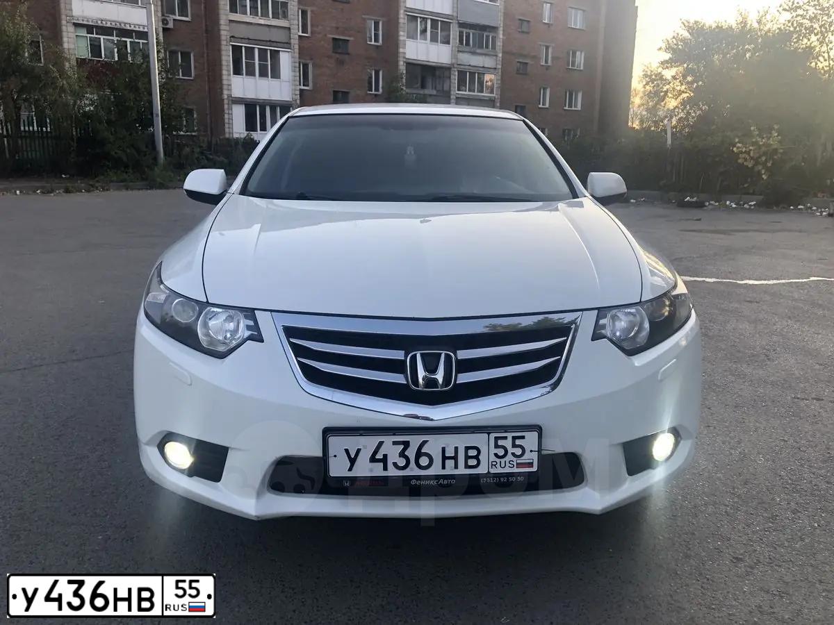 Фото автомобиля HONDA ACCORD, 2012 — госномер Х229ВЕ323. Цвет: Белый