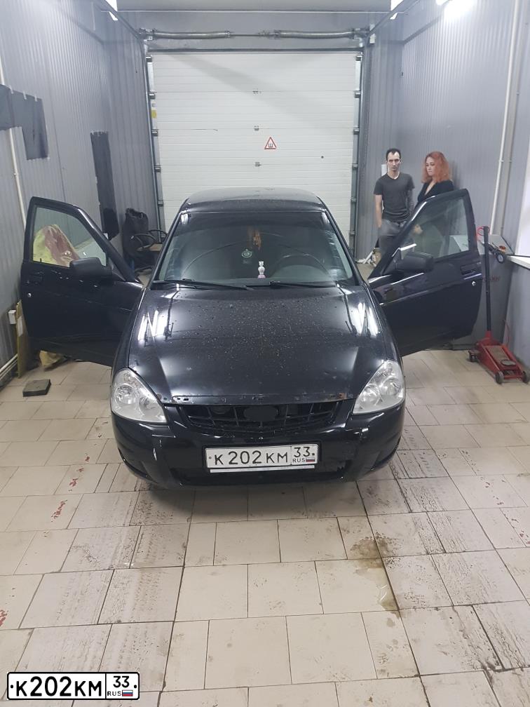 Фото автомобиля LADA 2170 PRIORA, 2009 — госномер В703НК37. Цвет: СИНЕ-ЧЕРНЫЙ
