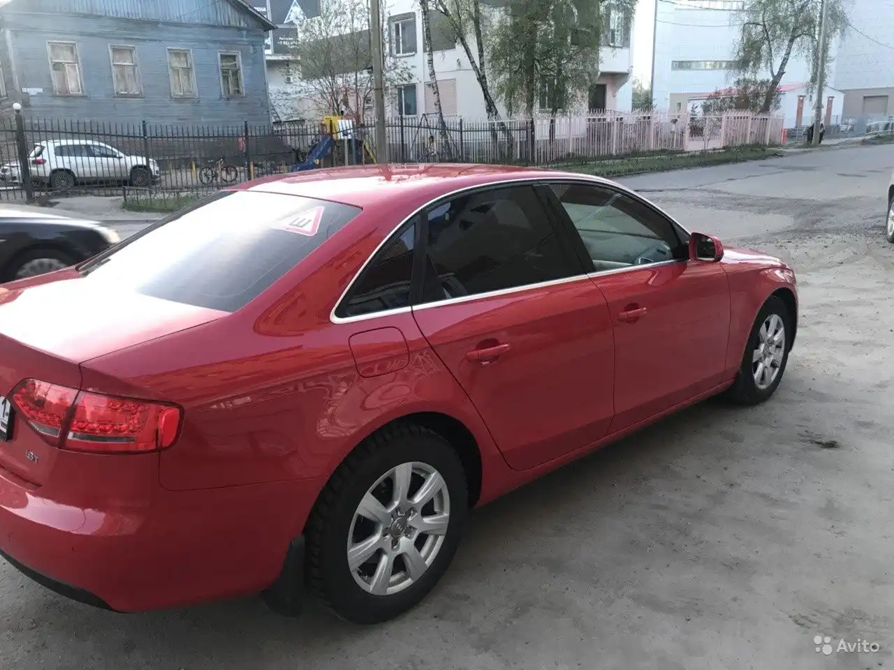 Фото автомобиля ЛЕКСУС РХ300, 2004 — госномер В990ОС51. Цвет: СВЕТЛО-СЕРЫЙ