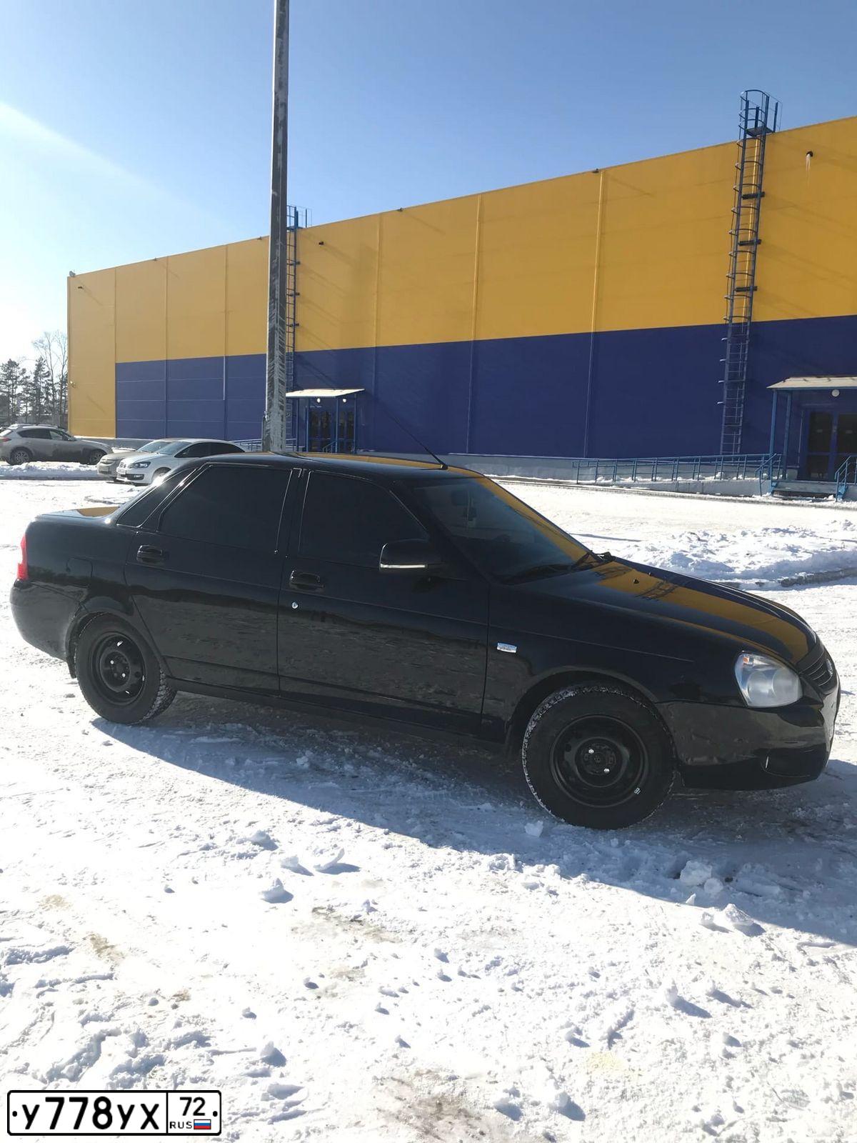 Фото автомобиля TOYOTA VITZ, 2002 — госномер Т714ТО55