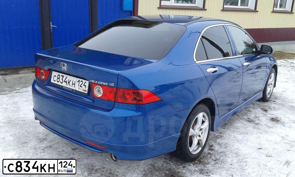 Фото автомобиля HONDA ACCORD, 2005 — госномер Е808ОТ124. Цвет: СИНИЙ
