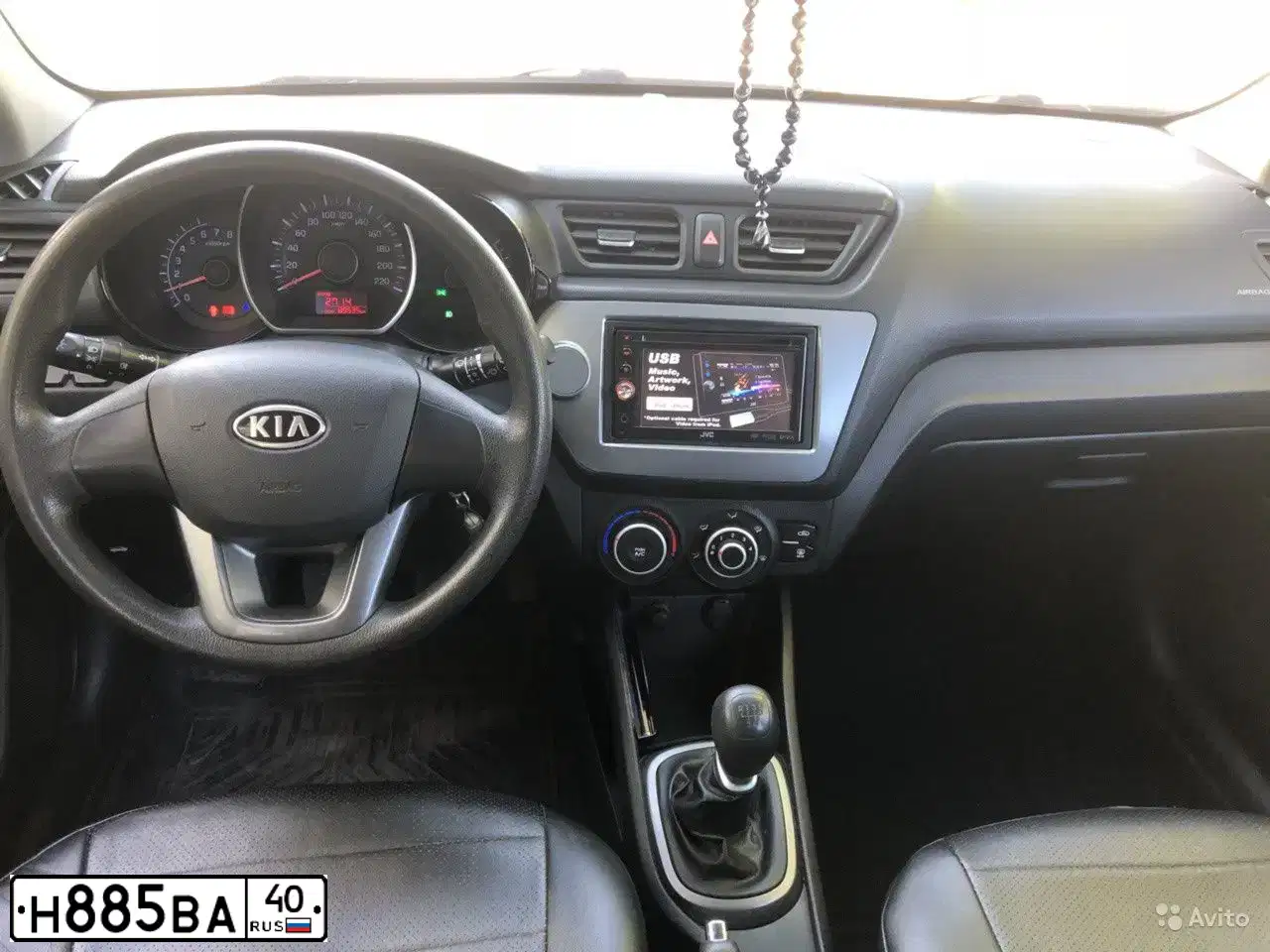 Фото автомобиля KIA RIO, 2012 — госномер Н885ВА40. Цвет: ЧЕРНЫЙ