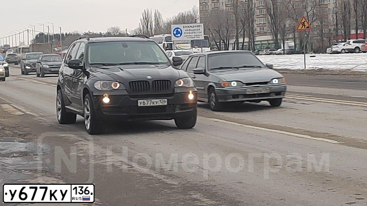 Фото автомобиля BMW X5, 2007 — госномер Р527МК68. Цвет: ЧЕРНЫЙ
