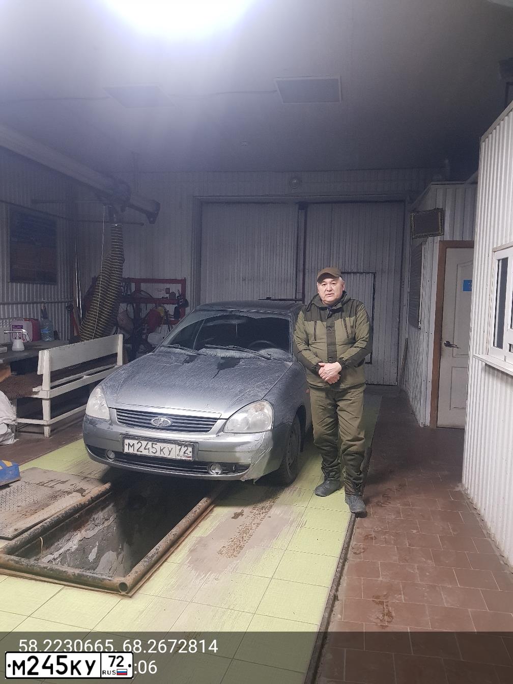 Фото автомобиля LADA 2170 PRIORA, 2009 — госномер А649АР172. Цвет: СРЕДНИЙ СЕРО-ЗЕЛЕНЫЙ МЕТАЛЛ