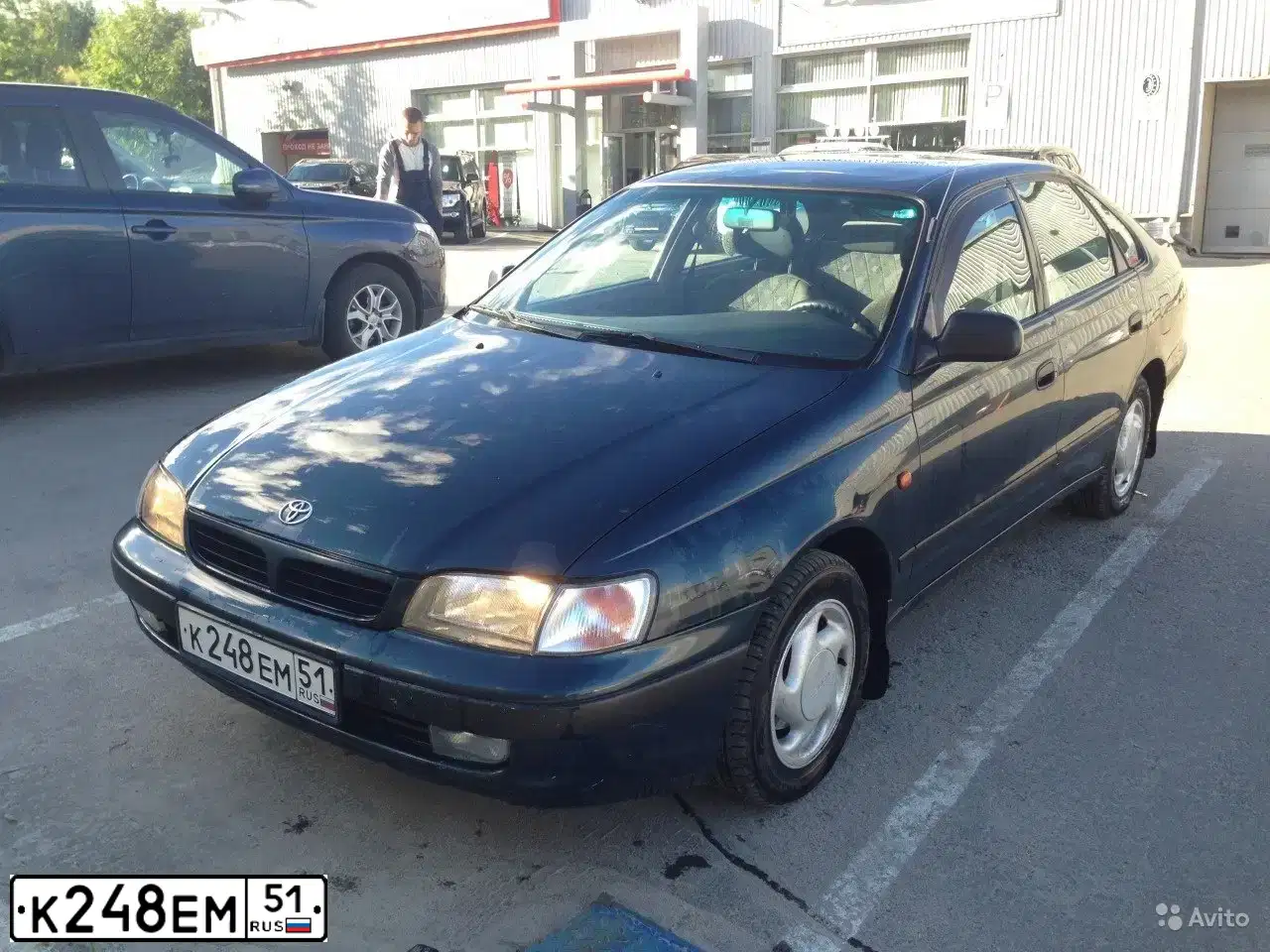 Фото автомобиля TOYOTA CARINA, 1996 — госномер К248ЕМ51. Цвет: ЗЕЛЕНЫЙ
