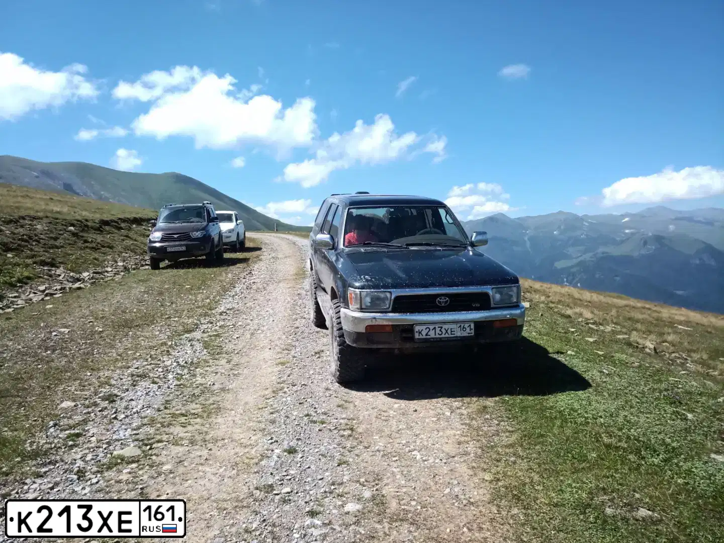 Фото автомобиля TOYOTA 4RUNNER, 1994 — госномер С711РА05. Цвет: ЗЕЛЕНЫЙ