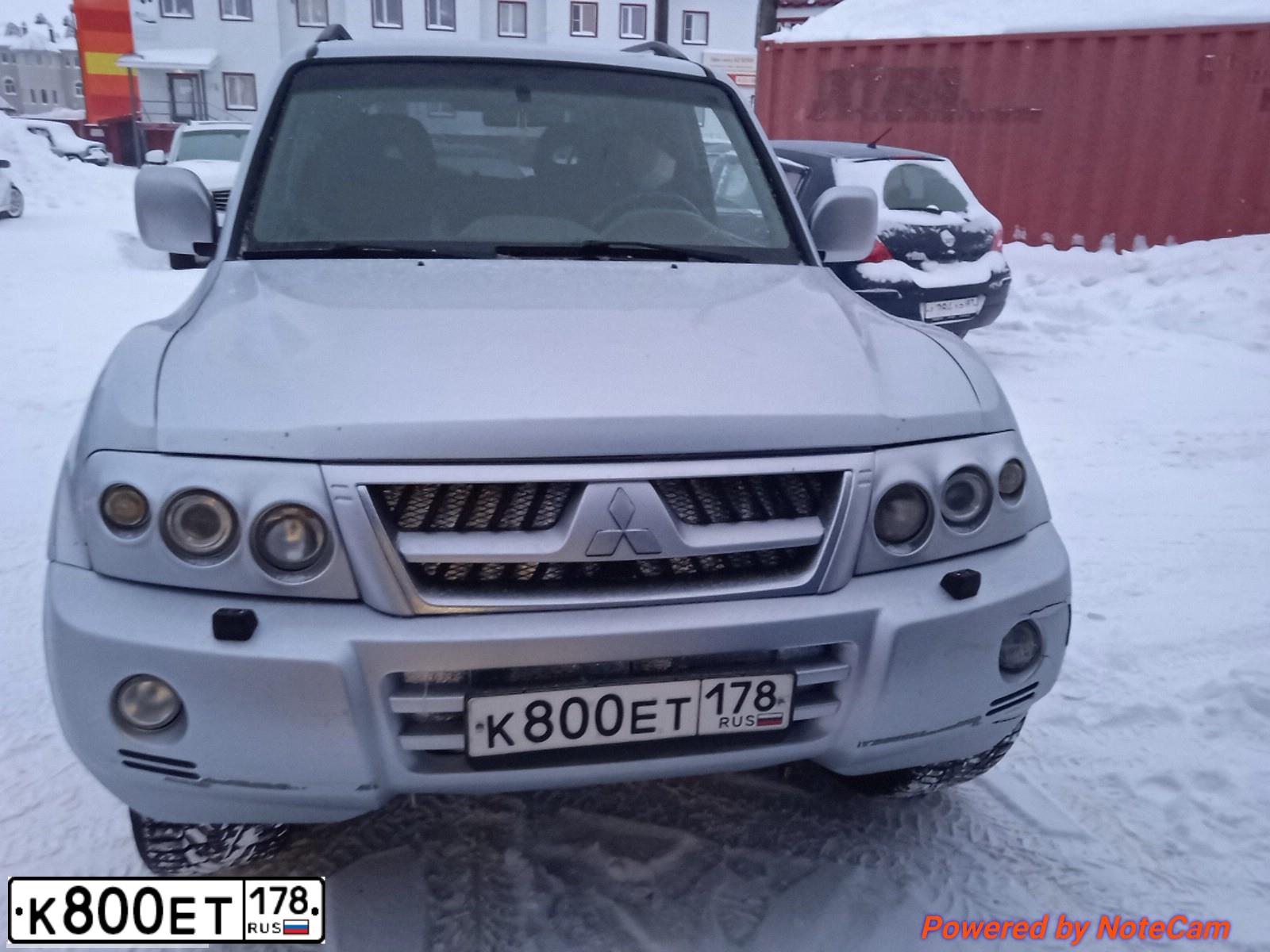 Фото автомобиля MITSUBISHI PAJERO, 2004 — госномер А698АР83. Цвет: СЕРЕБРИСТЫЙ