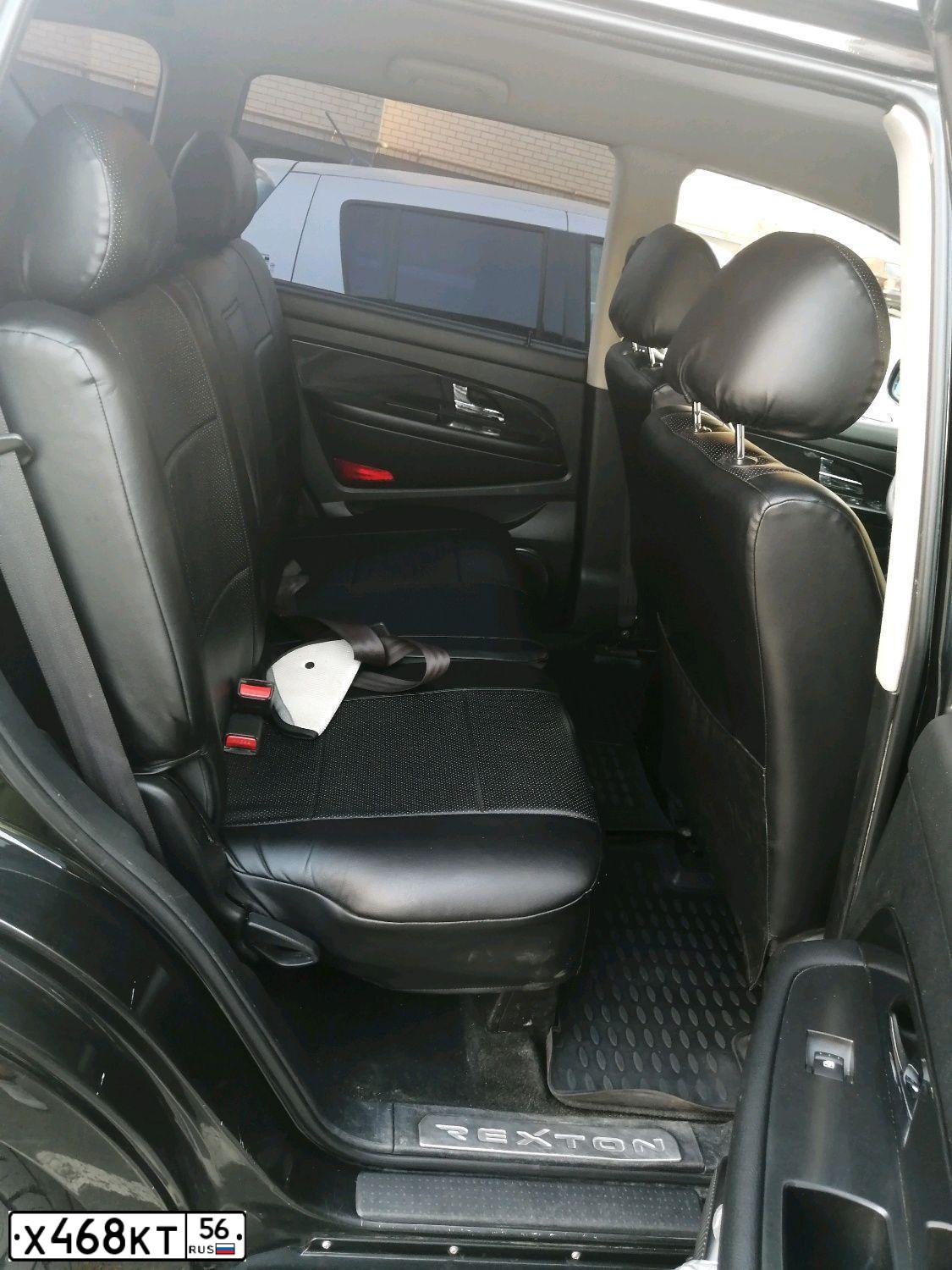 Фото автомобиля SSANGYONG REXTON, 2008 — госномер Х468КТ56. Цвет: ЧЕРНЫЙ МЕТАЛЛИК