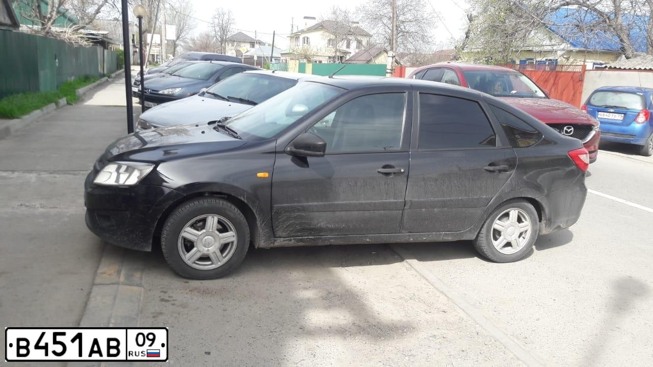 Фото автомобиля LADA 2191 GRANTA, 2014 — госномер В451АВ09. Цвет: ЧЕРНЫЙ