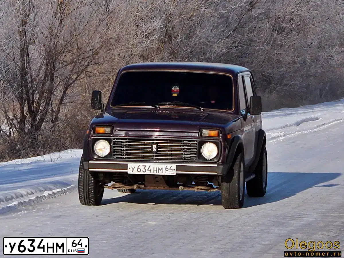 Фото автомобиля LADA 2121 NIVA, 2000 — госномер Н634МА64. Цвет: ФИОЛЕТОВЫЙ