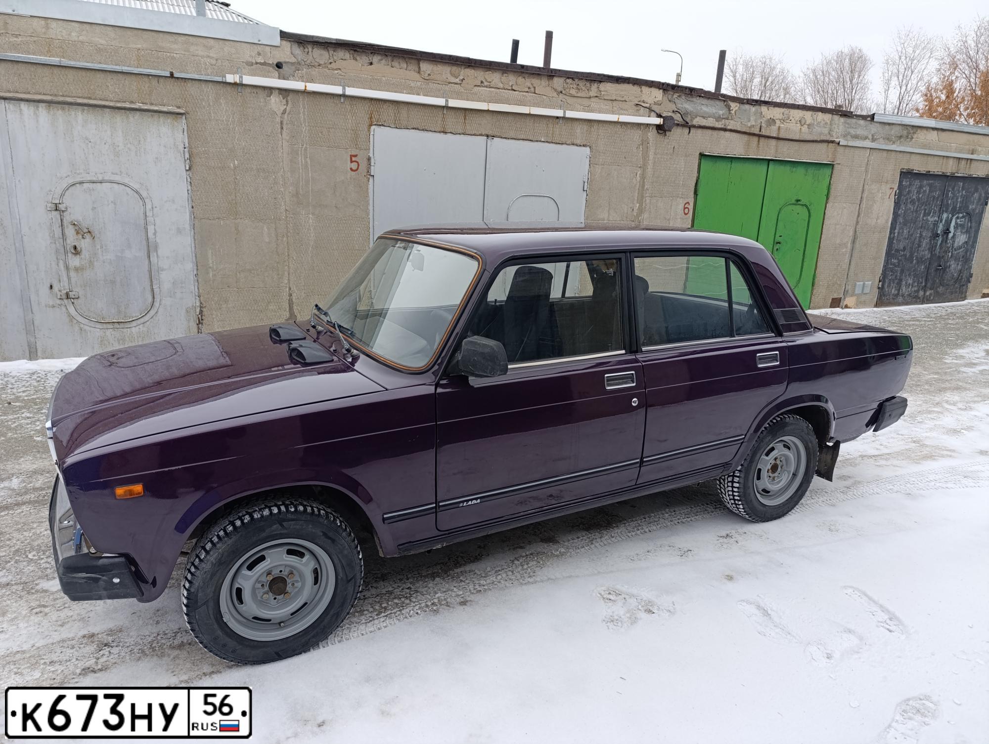 Фото автомобиля LADA 2107, 1997 — госномер К673НУ56. Цвет: ФИОЛЕТОВЫЙ