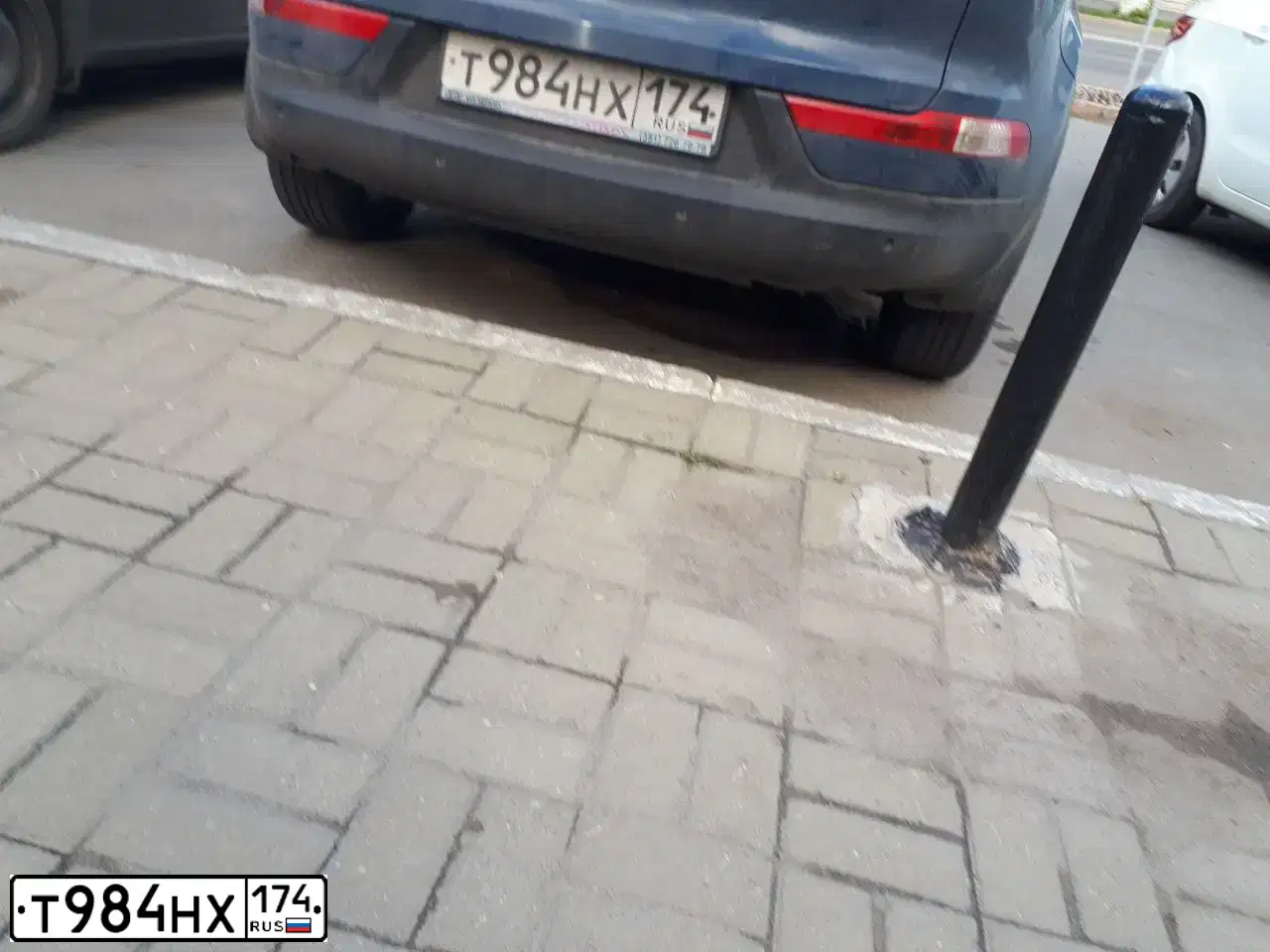 Фото автомобиля KIA SPORTAGE, 2011 — госномер Т984НХ174. Цвет: синий