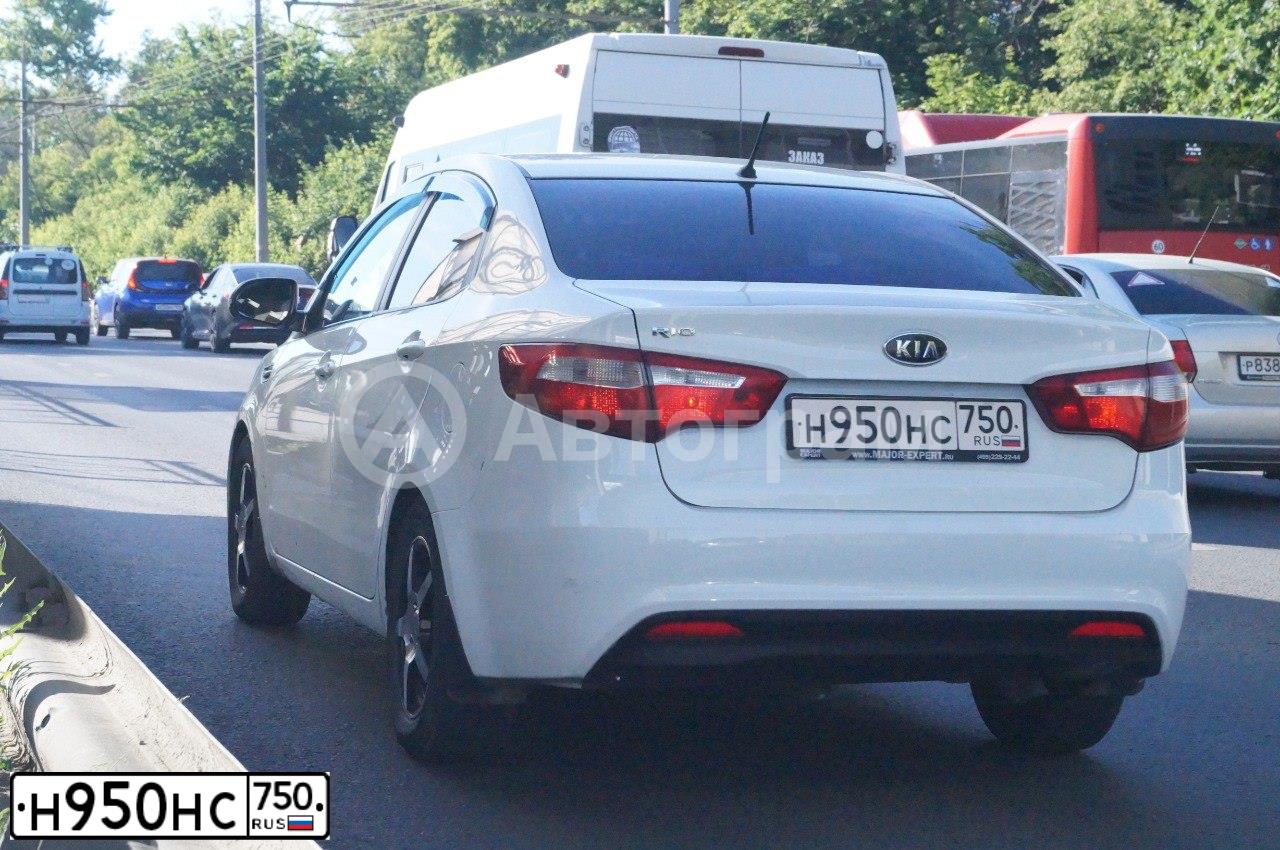 Фото автомобиля КИА РИО, 2011 — госномер О094ТЕ193. Цвет: Белый