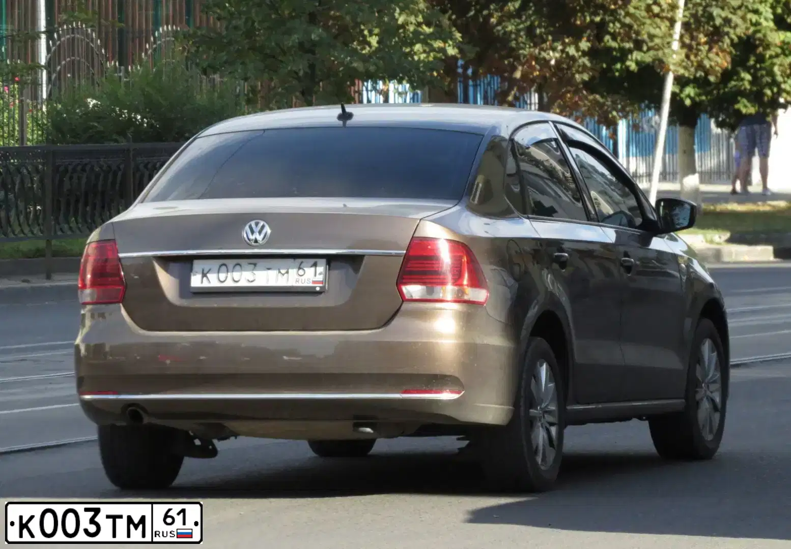 Фото автомобиля TOYOTA RAV4, 2010 — госномер К003ТМ61. Цвет: БЕЛЫЙ