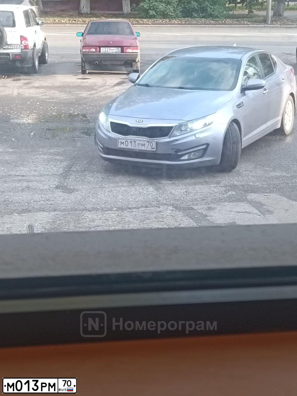 Фото автомобиля KIA MAGENTIS / OPTIMA, 2012 — госномер Е166УА70. Цвет: СЕРЫЙ