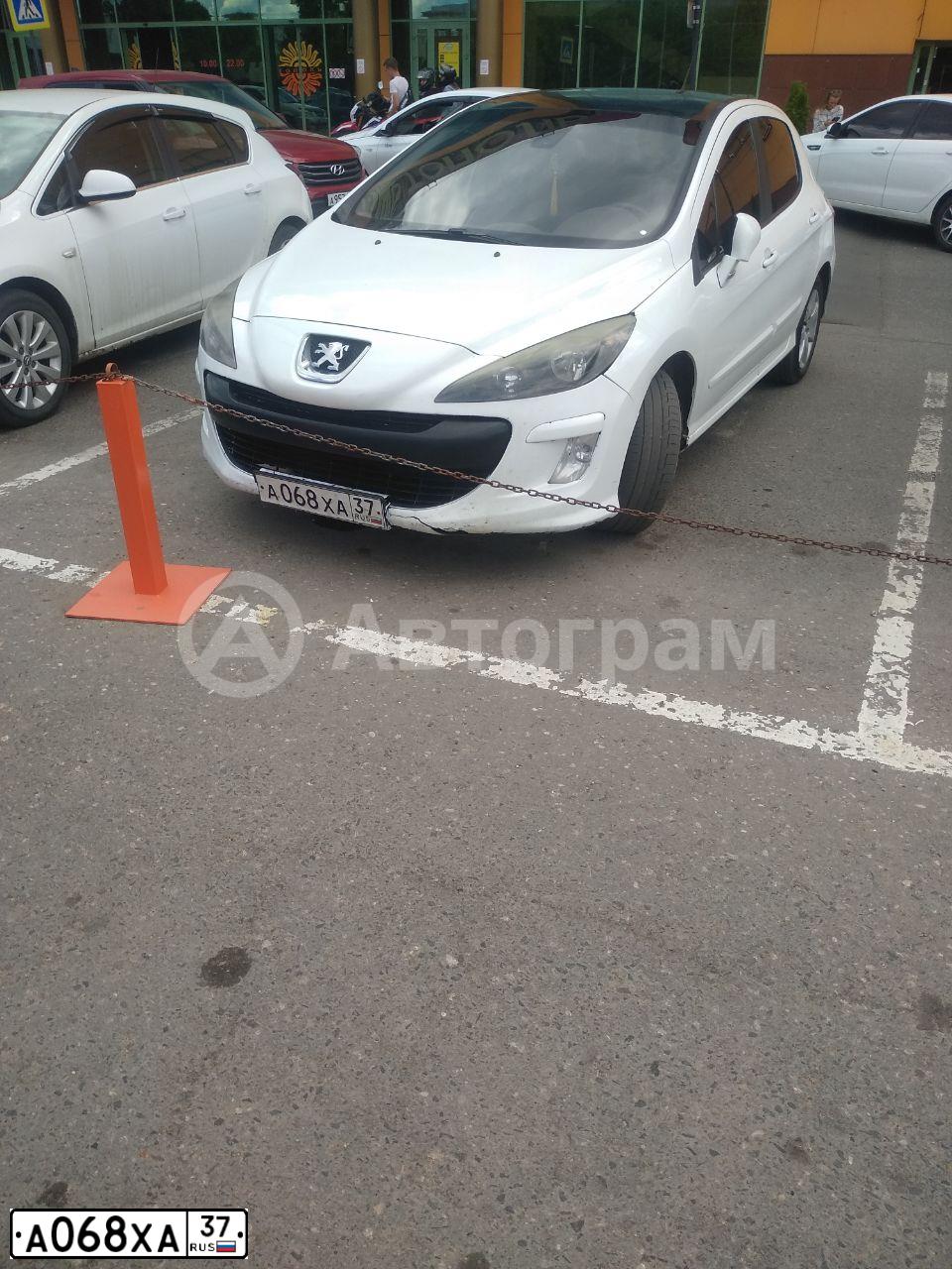 Фото автомобиля PEUGEOT 308, 2012 — госномер А068ХА37. Цвет: Белый