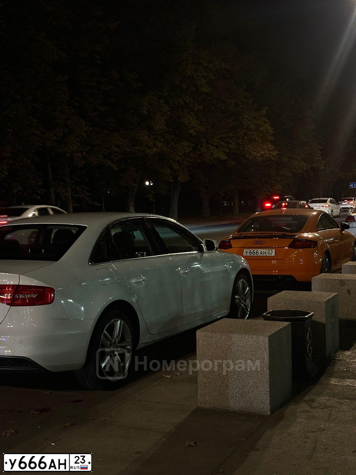 Фото автомобиля LADA 2107, 2002 — госномер У666АН23. Цвет: БЕЛЫЙ