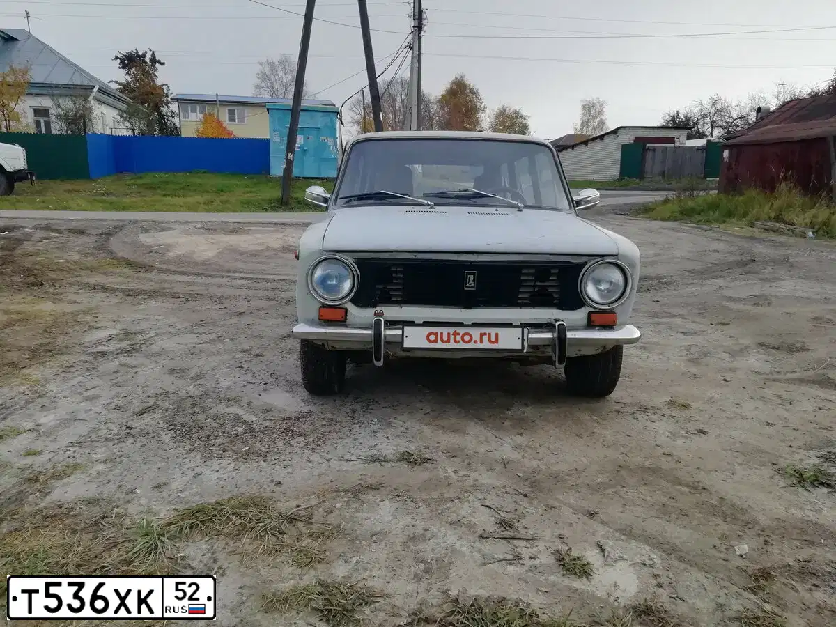 Фото автомобиля LADA 2102, 1981 — госномер Е094ЕК33. Цвет: СЕРЫЙ