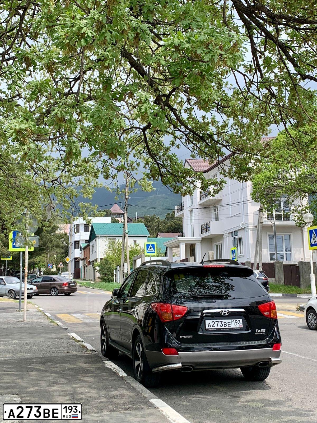 Фото автомобиля HYUNDAI IX55, 2010 — госномер Е777ТТ93. Цвет: ЧЕРНЫЙ