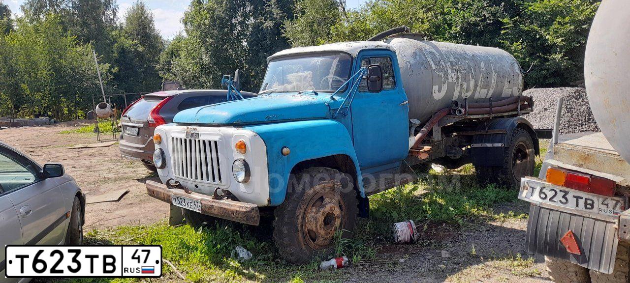 Фото автомобиля GAZ 53, 1991 — госномер Т623ТВ47. Цвет: СВЕТЛО-ЗЕЛЕНЫЙ