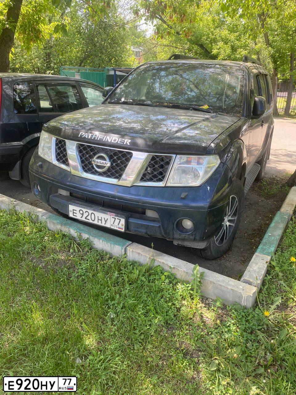 Фото автомобиля LADA 2105, 1996 — госномер Е920НУ77. Цвет: ТЕМНО-КРАСНЫЙ